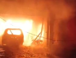 Kebakaran Rumah di Aceh Barat, 1 Mobil & 5 Motor Ikut Ludes
