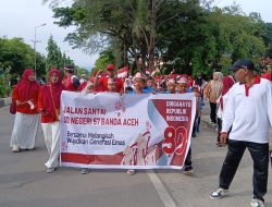 SD 57 Banda Aceh Gelar Jalan Santai dan Lomba 17-san